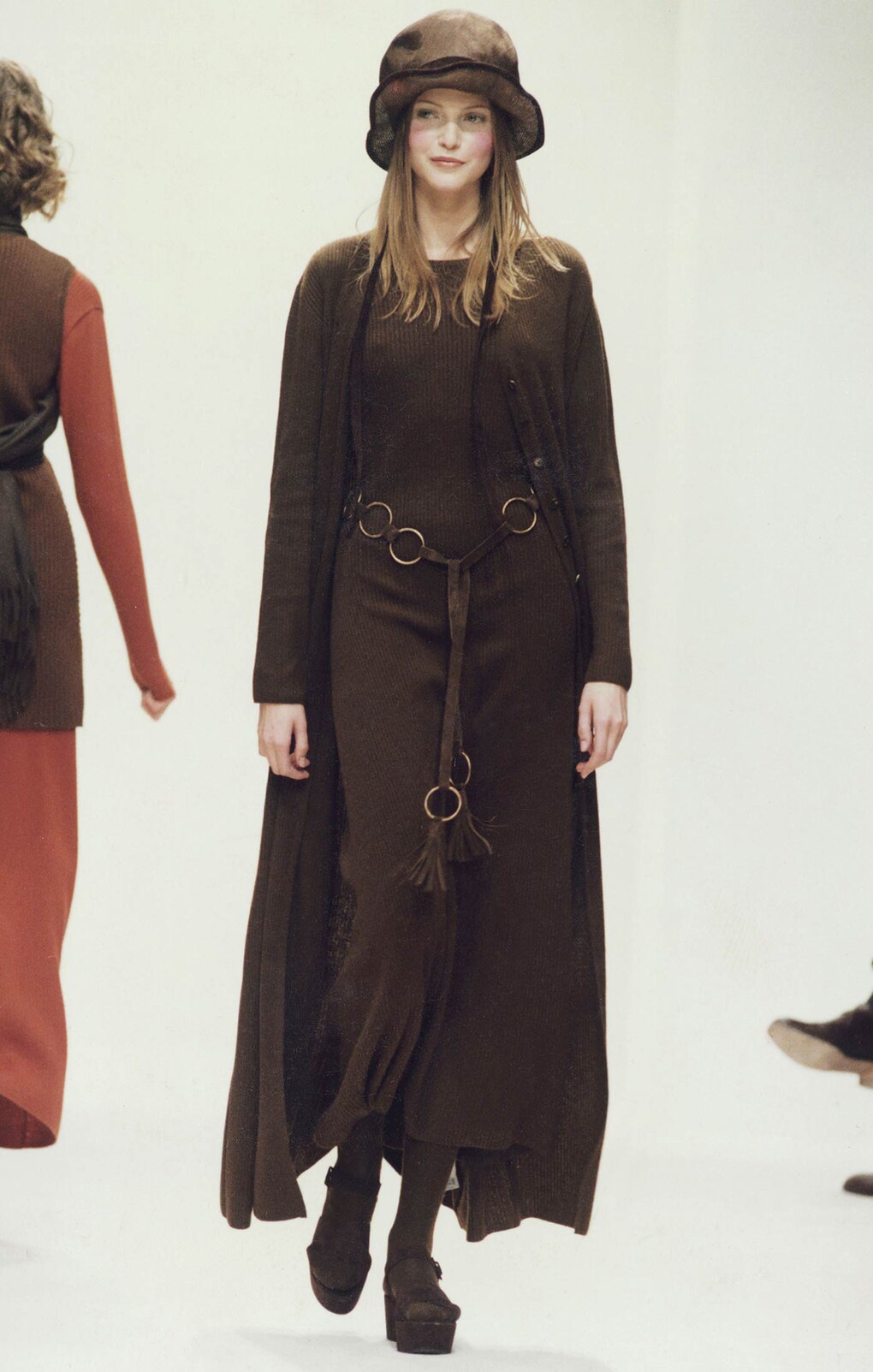 Look 3