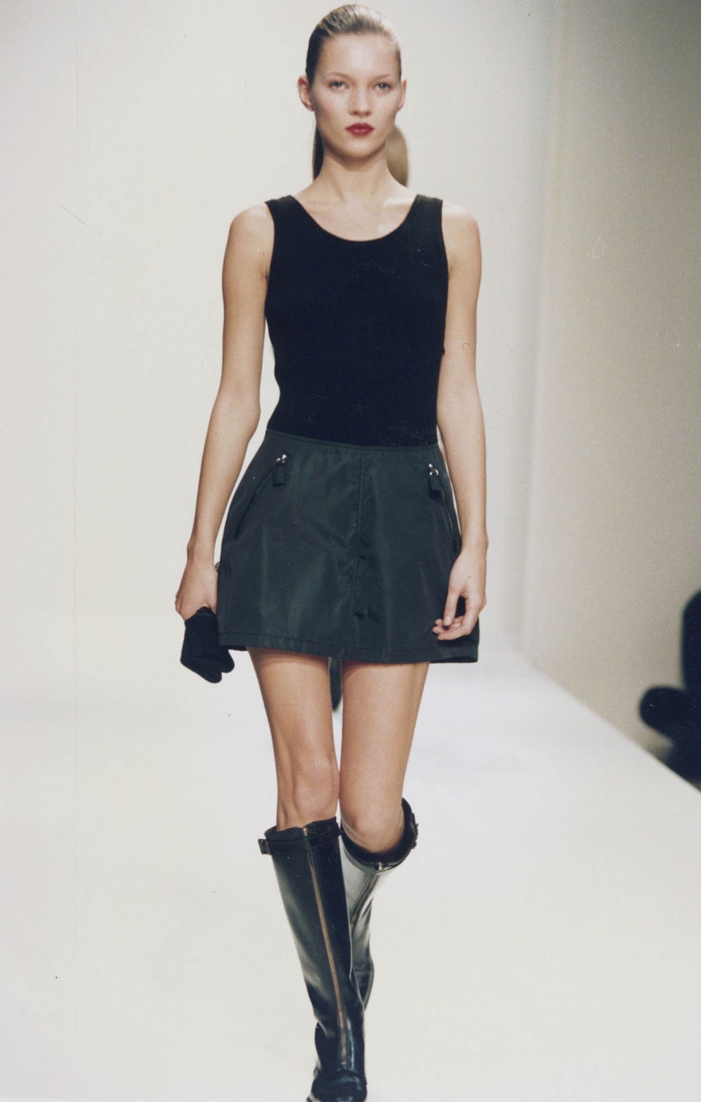 Look 3