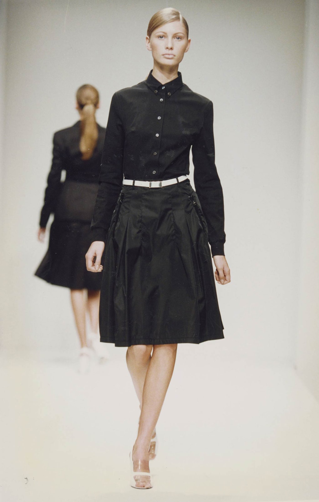 Look 3
