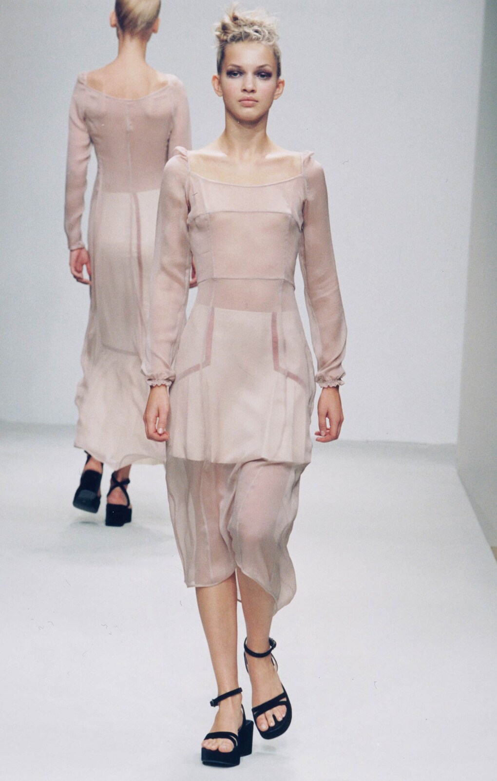 Look 8