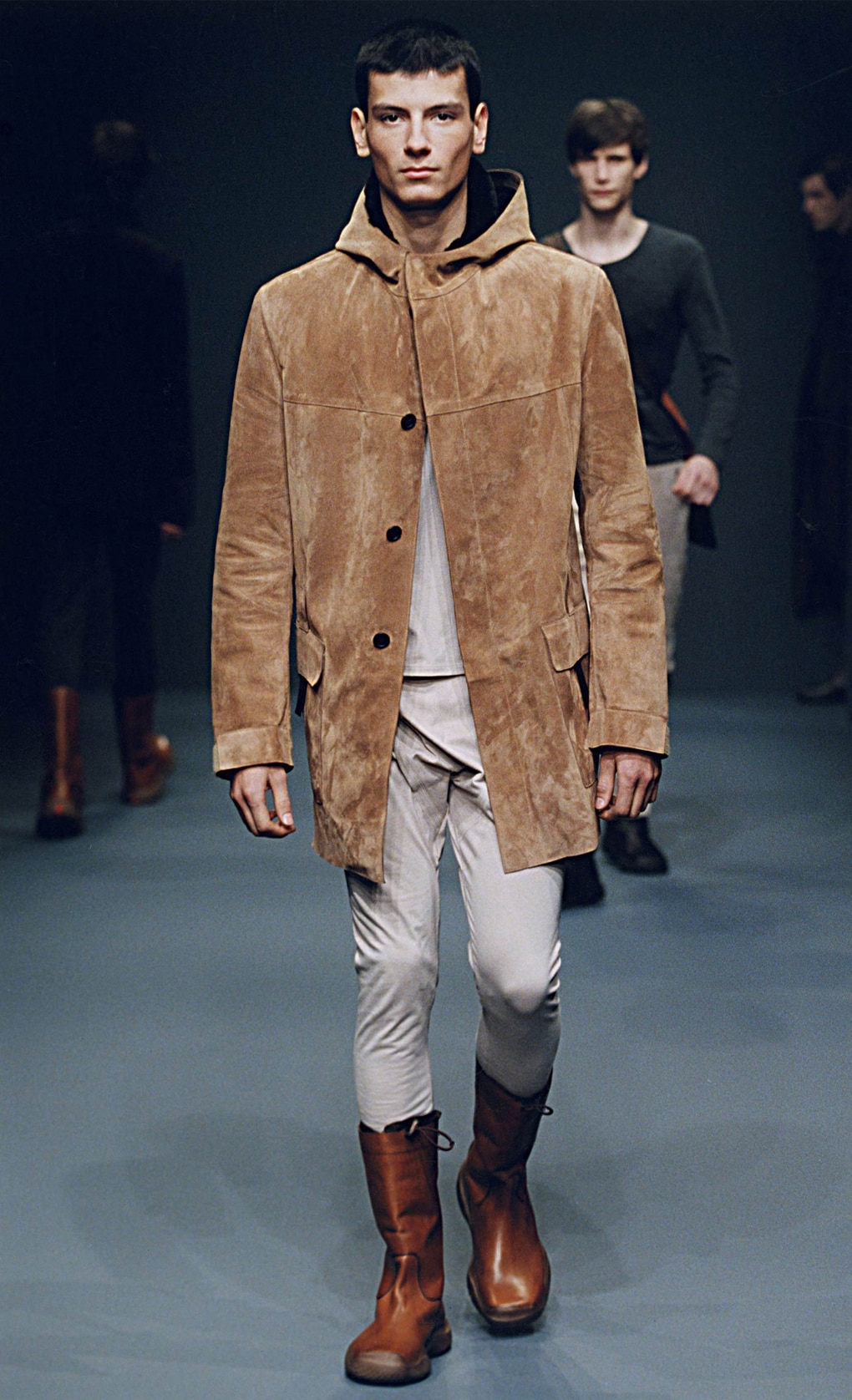 Look 4
