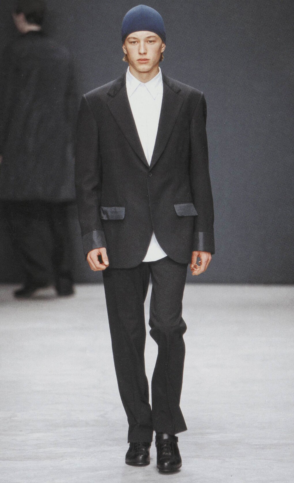Look 3