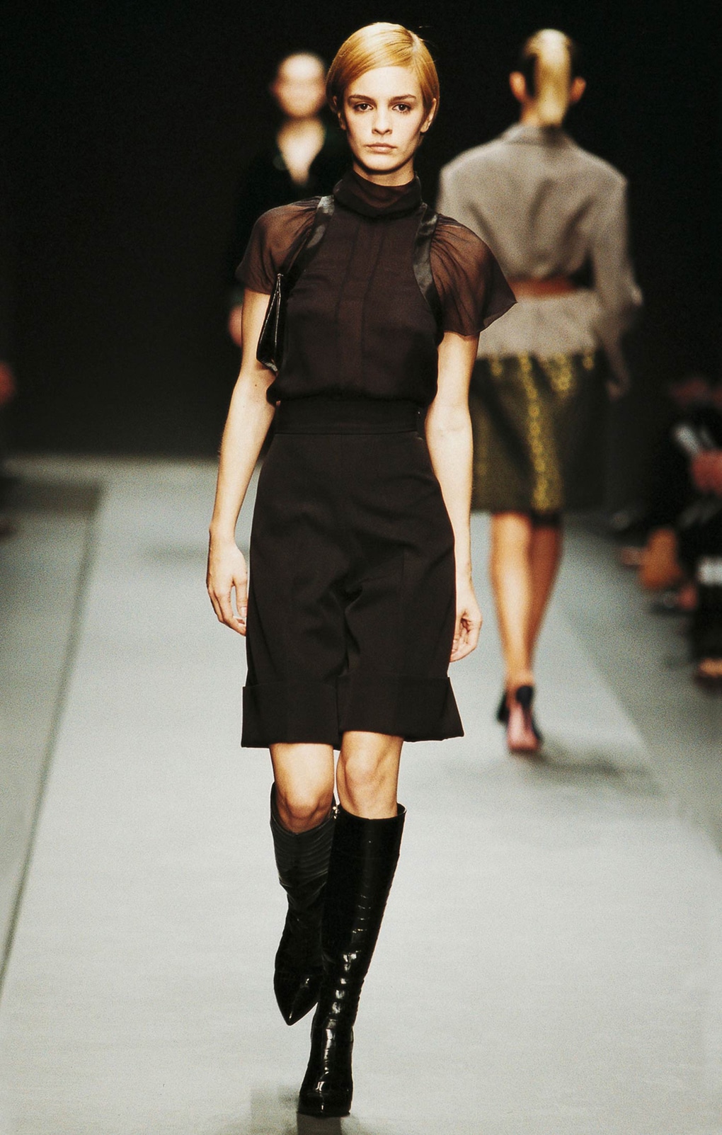 Look 8