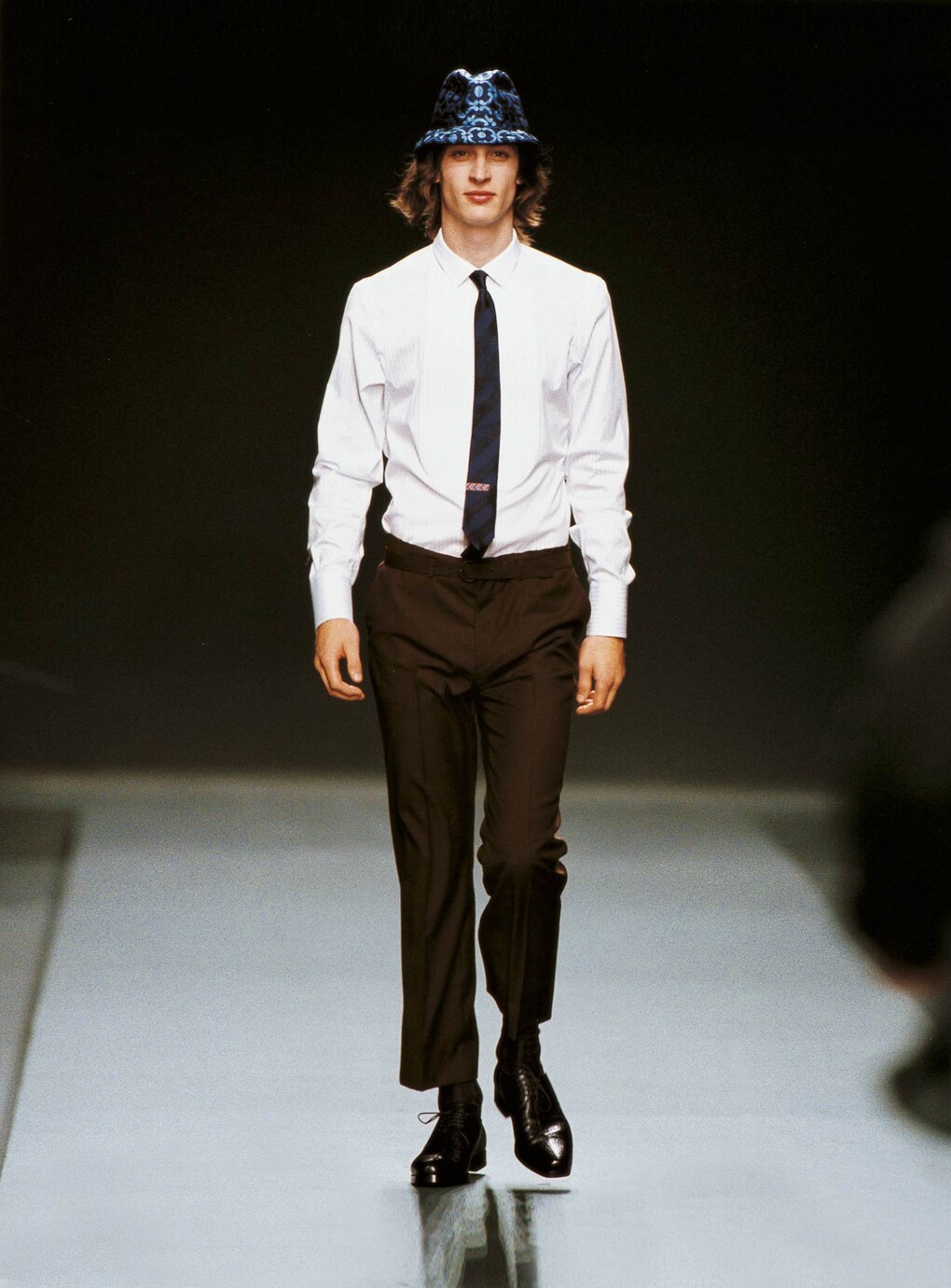 Look 4