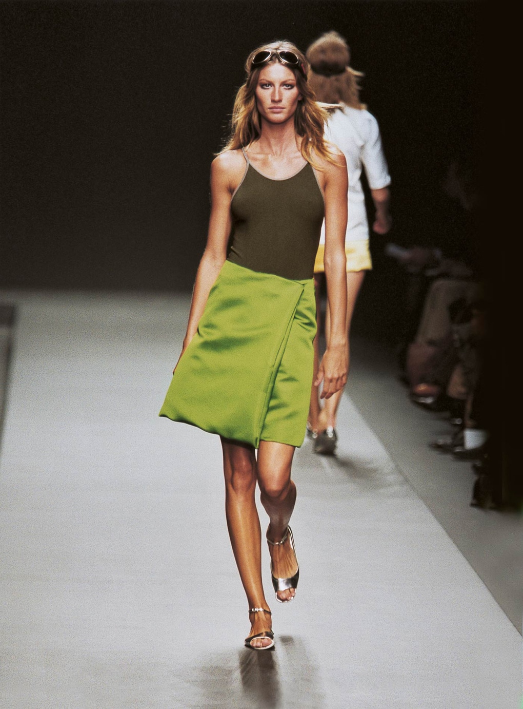 Look 4