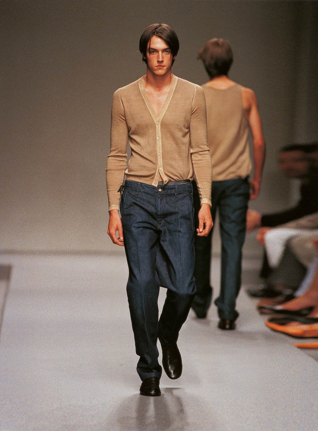 Look 3