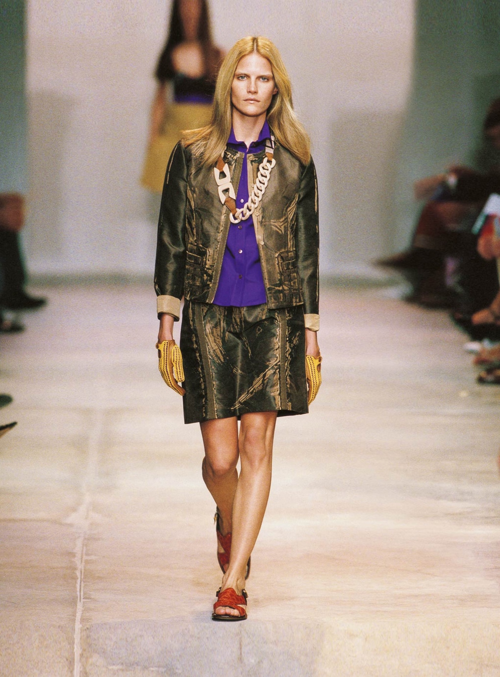 Look 1