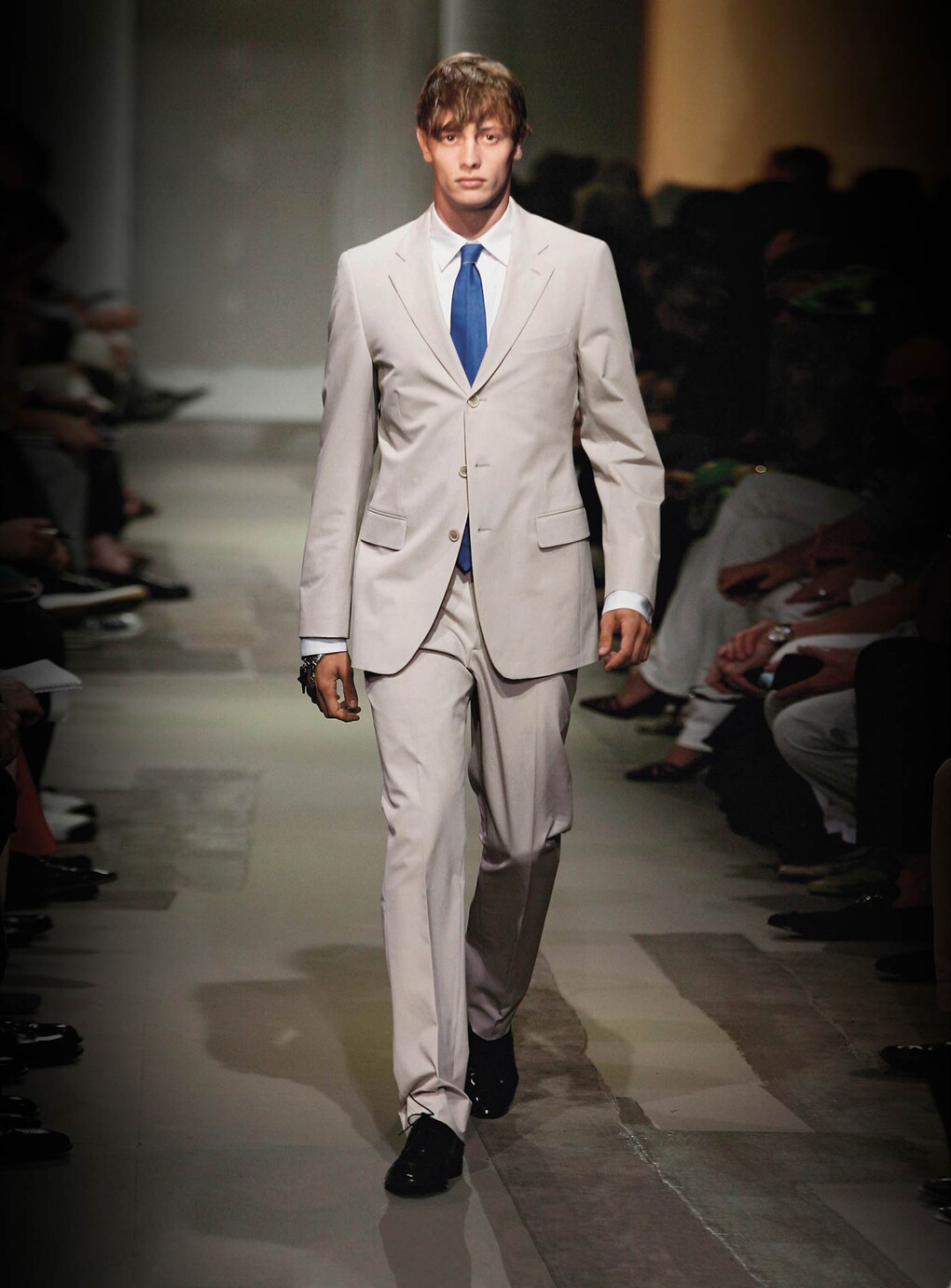 Look 7