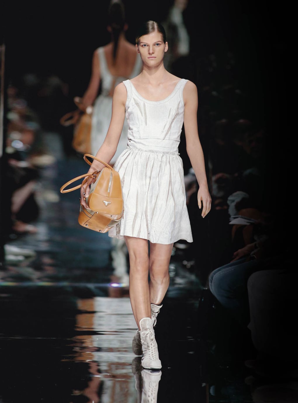 Look 8