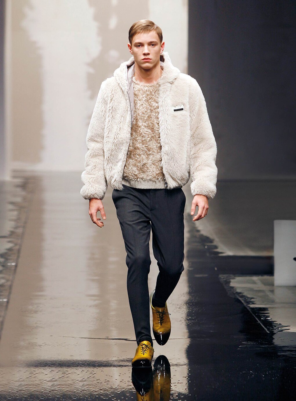 Look 1