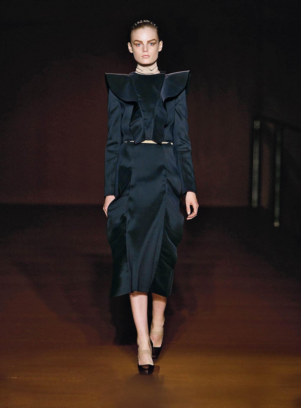 Look 3
