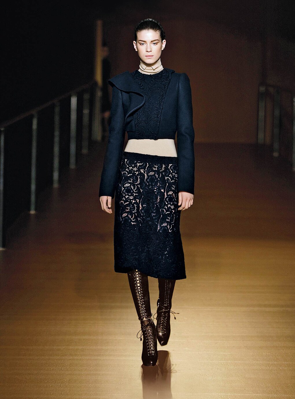 Look 7