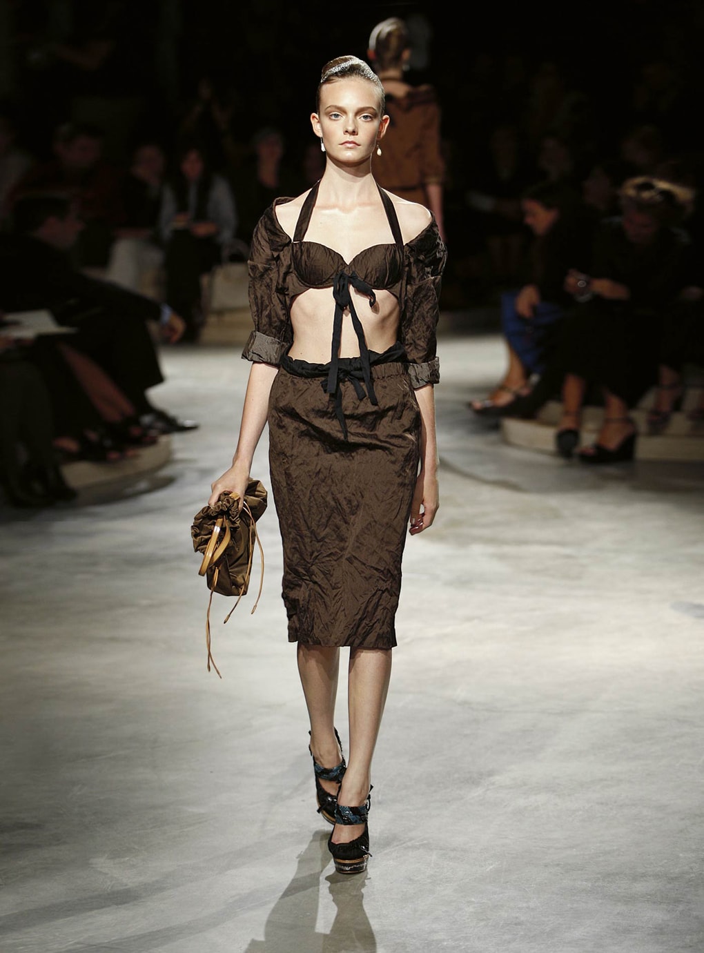 Look 3