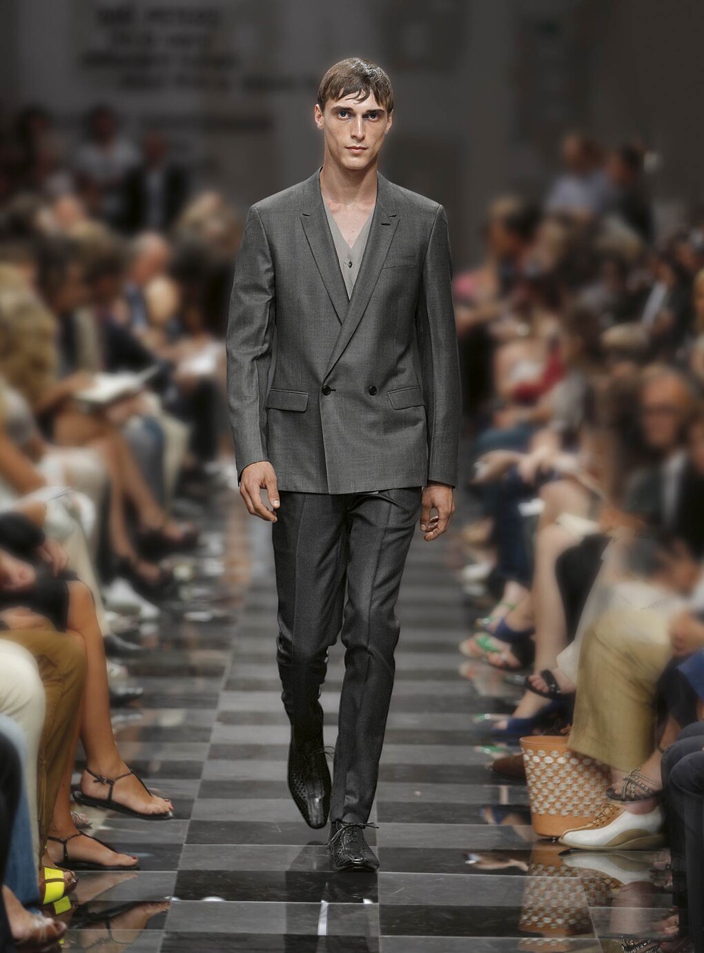Look 3