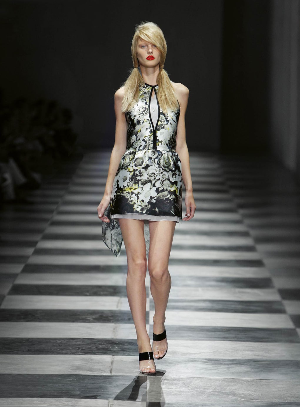 Look 5