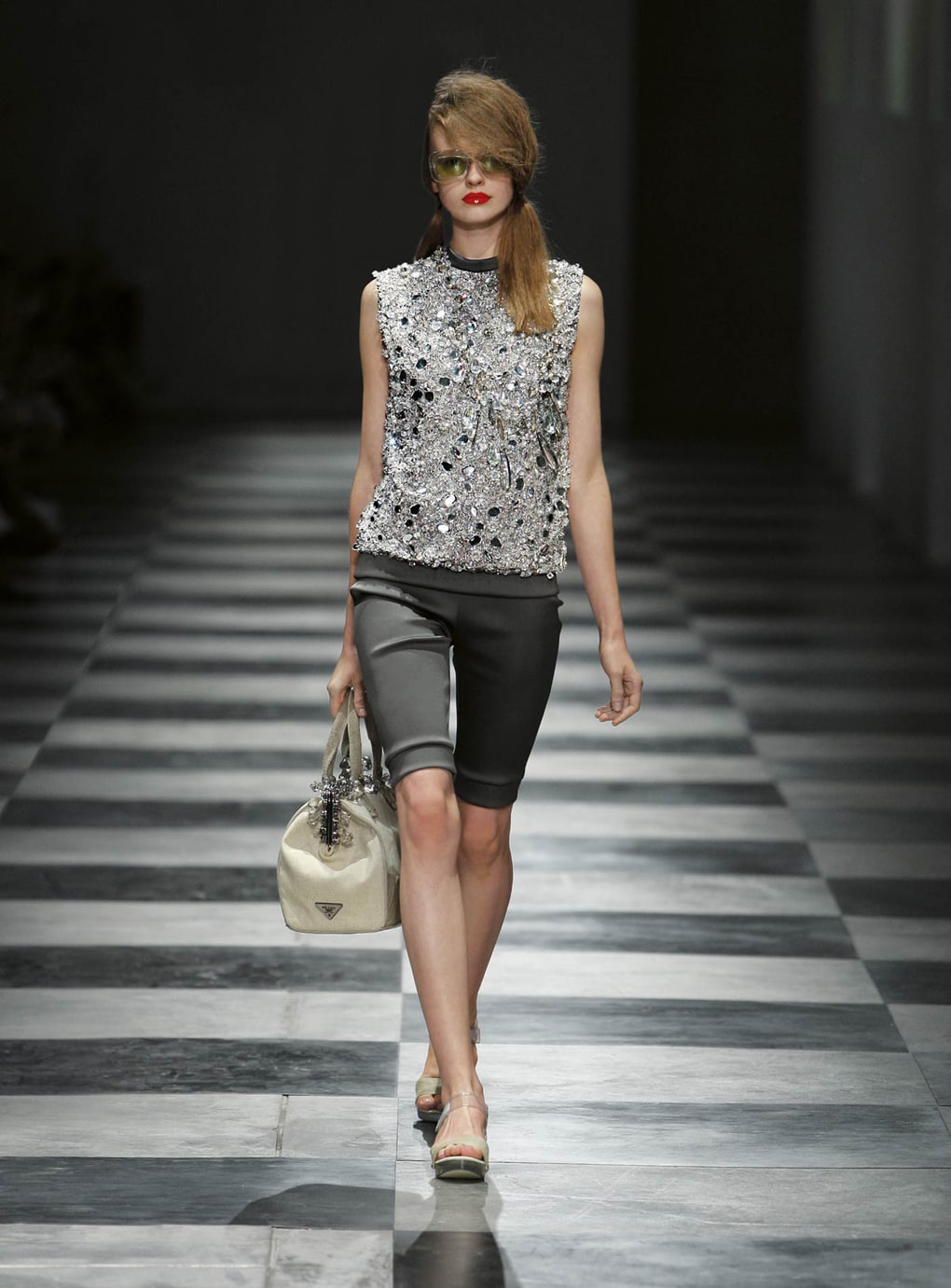 Look 14