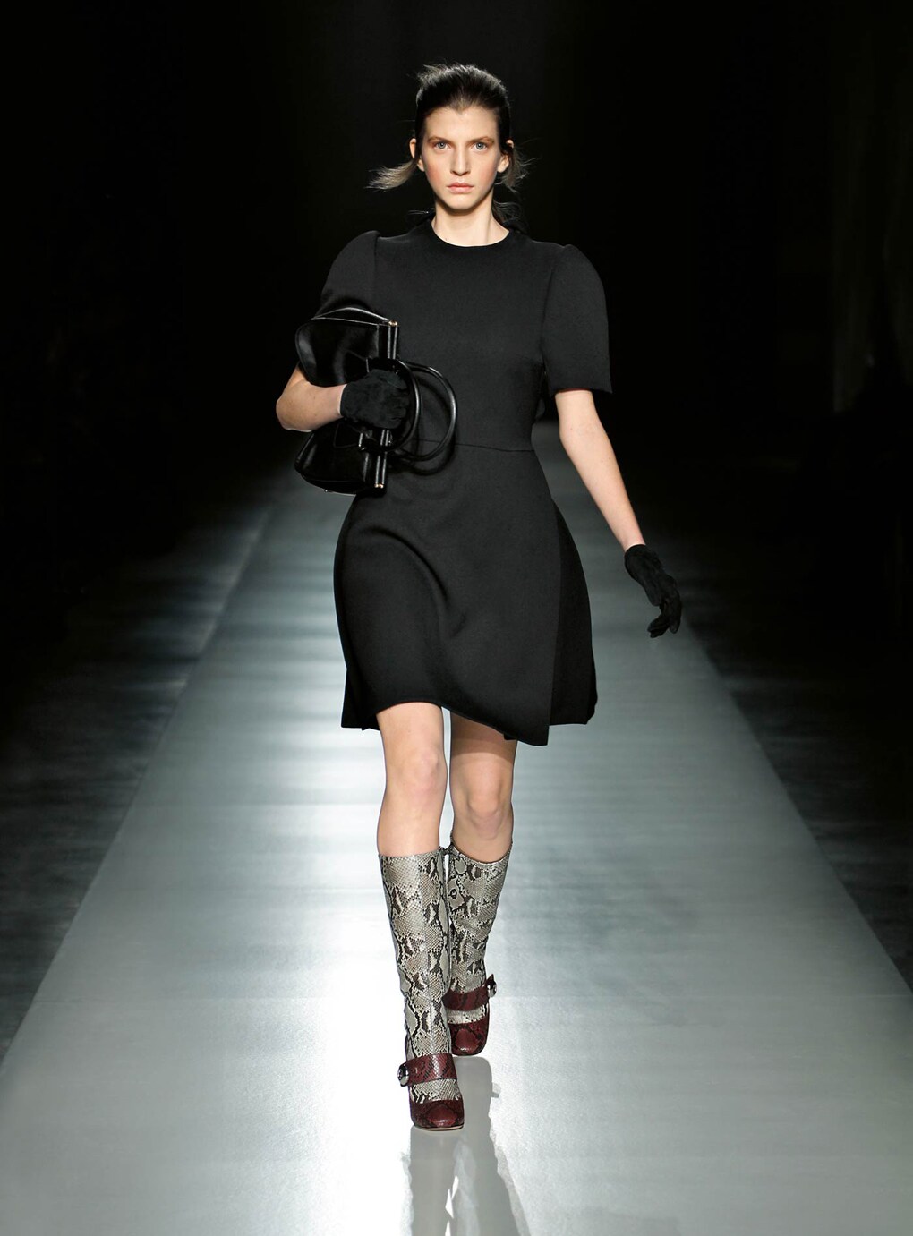 Look 3