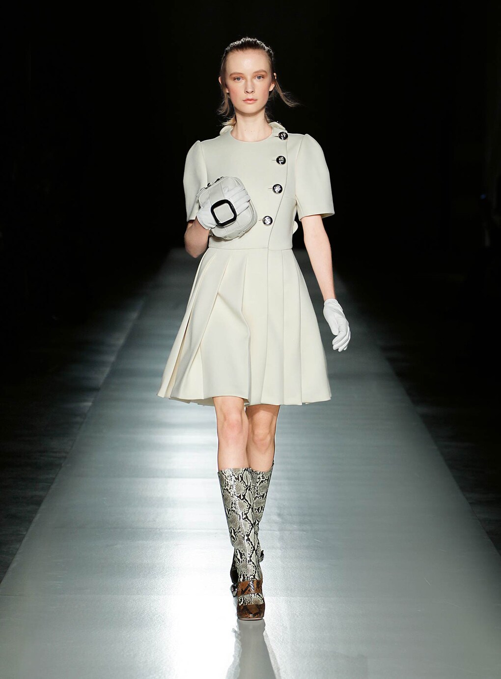 Look 4