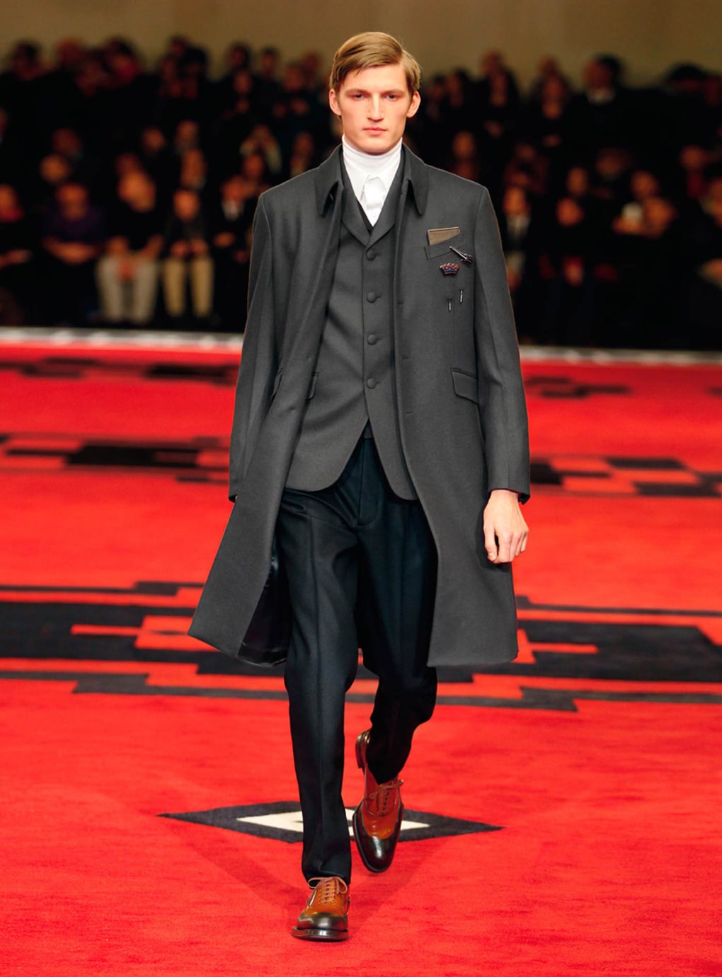 Look 3