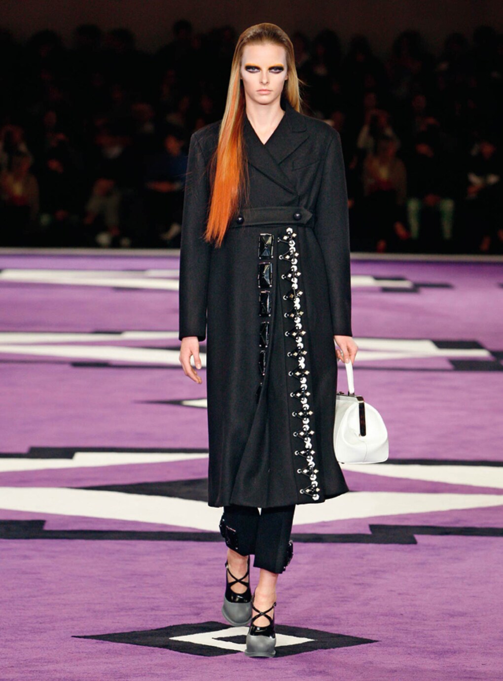 Look 3
