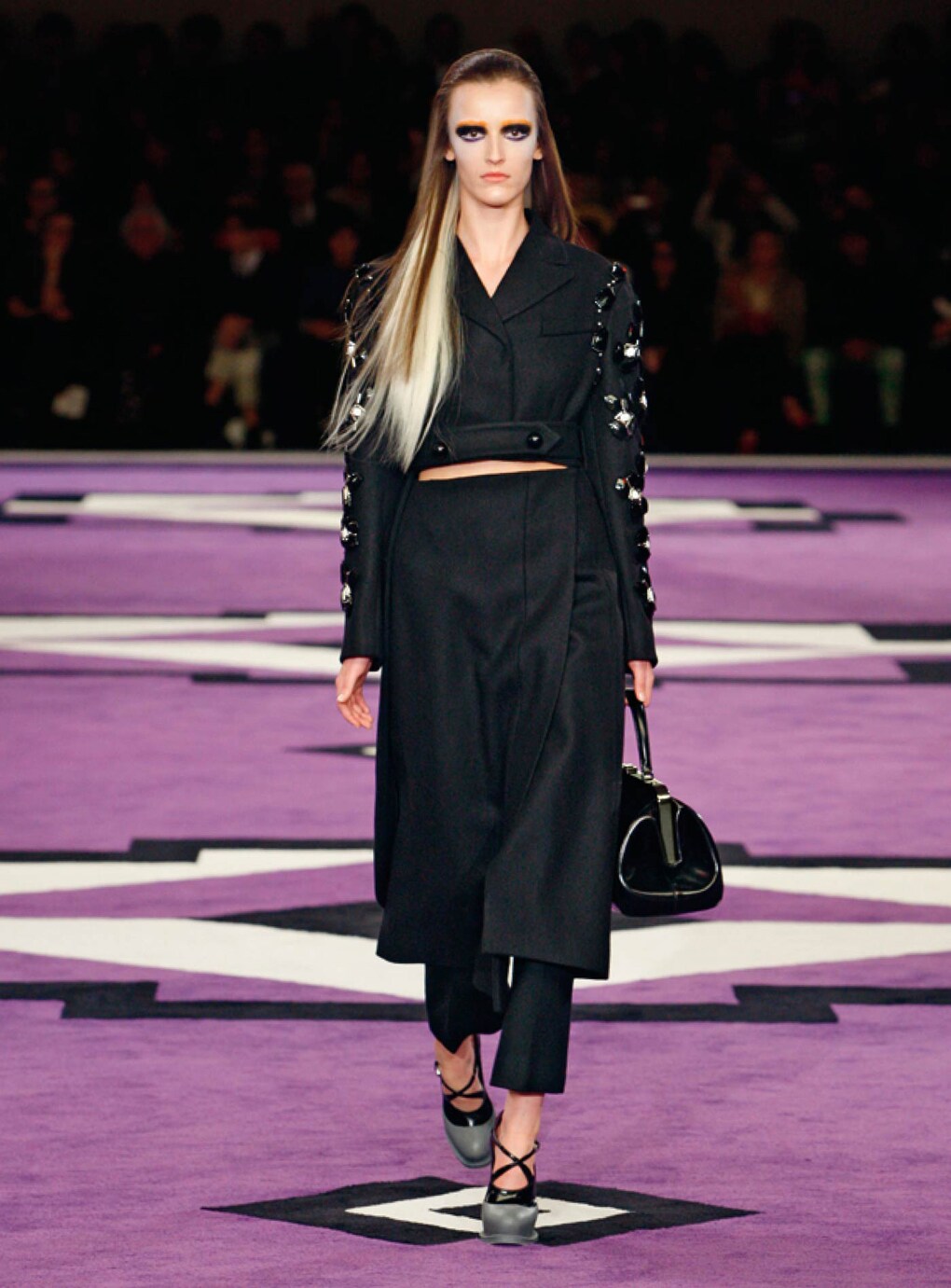 Look 4