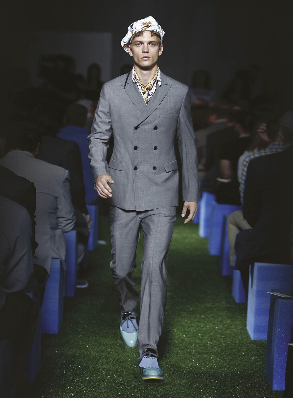 Look 1