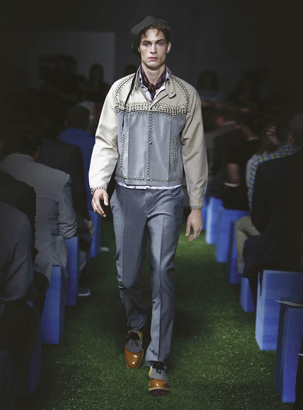 Look 8