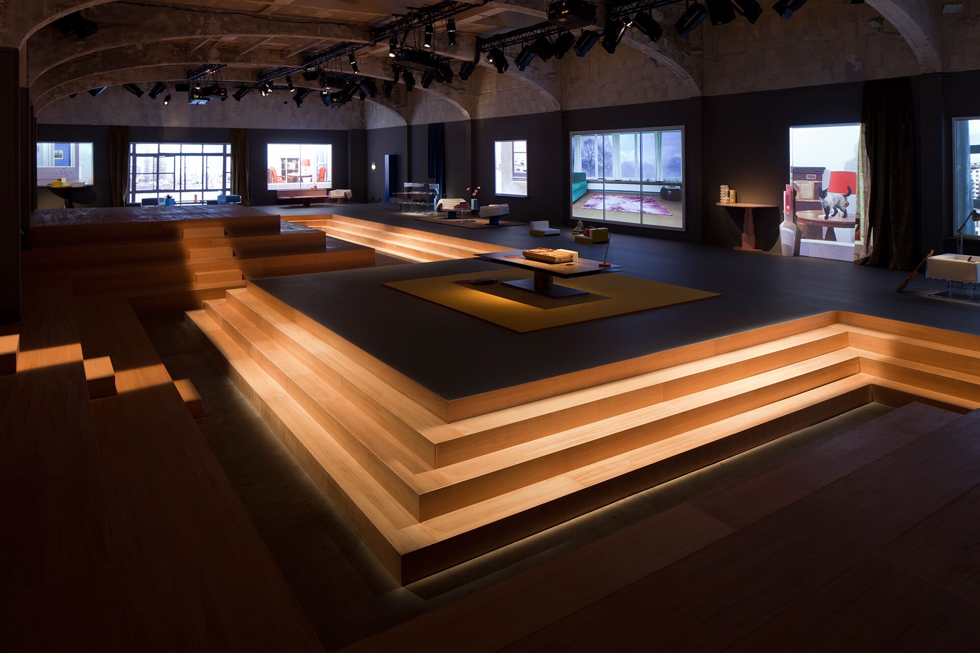 Showspace 1