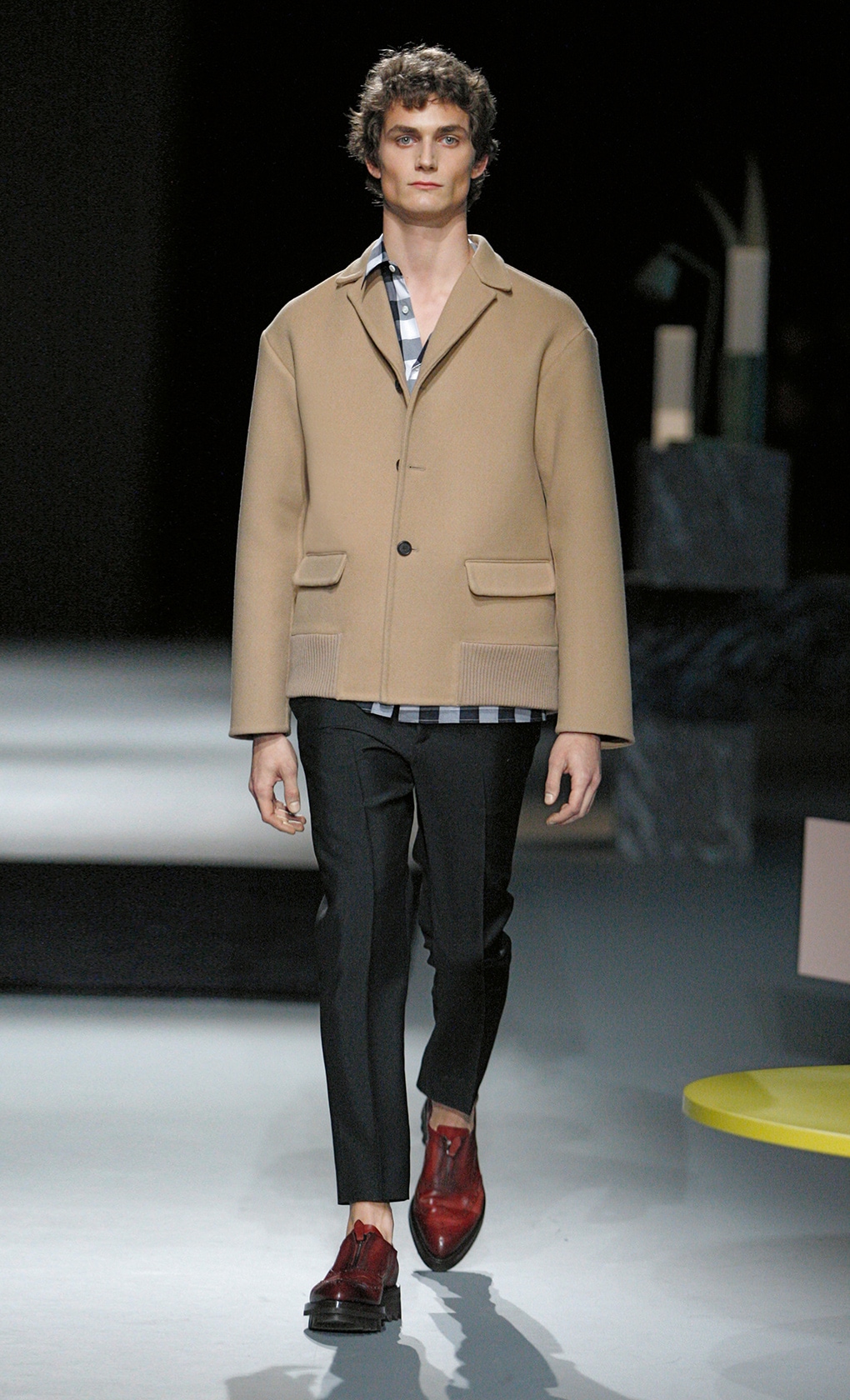 Look 7