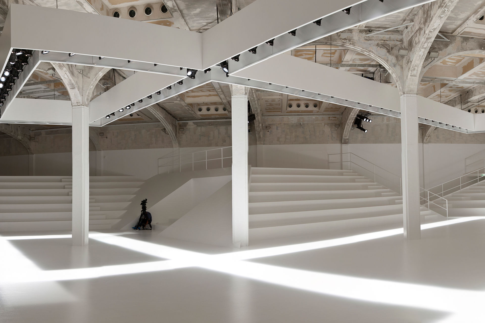 Showspace 1