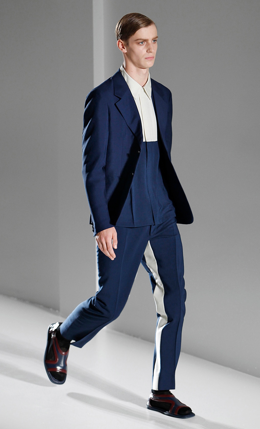 Look 1