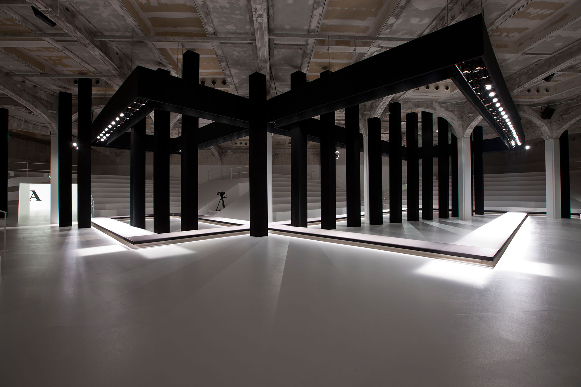Showspace 1