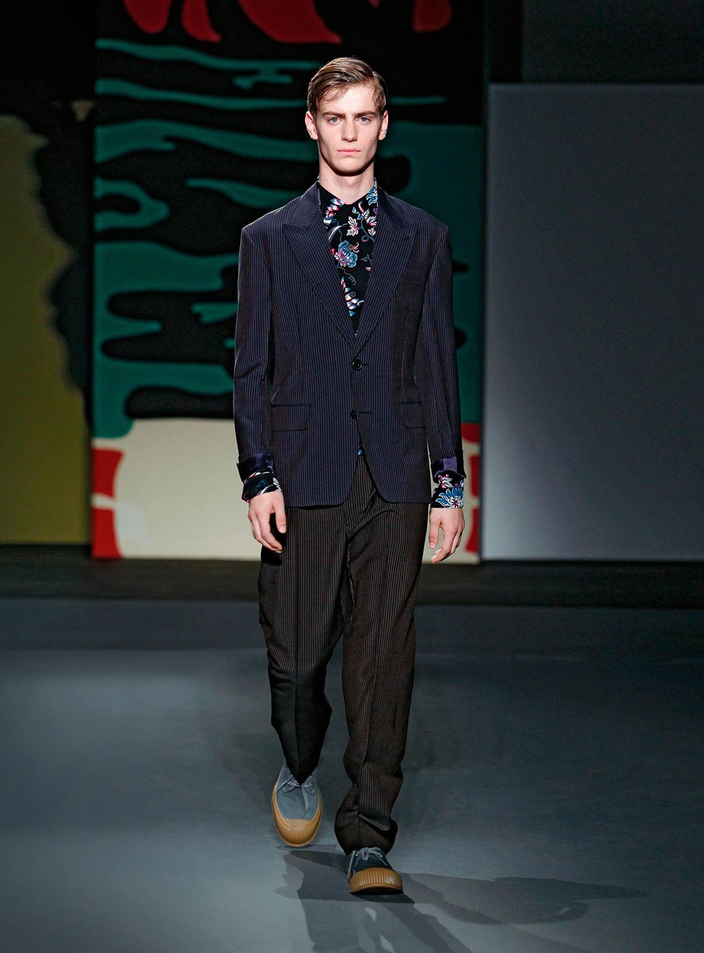 Look 3