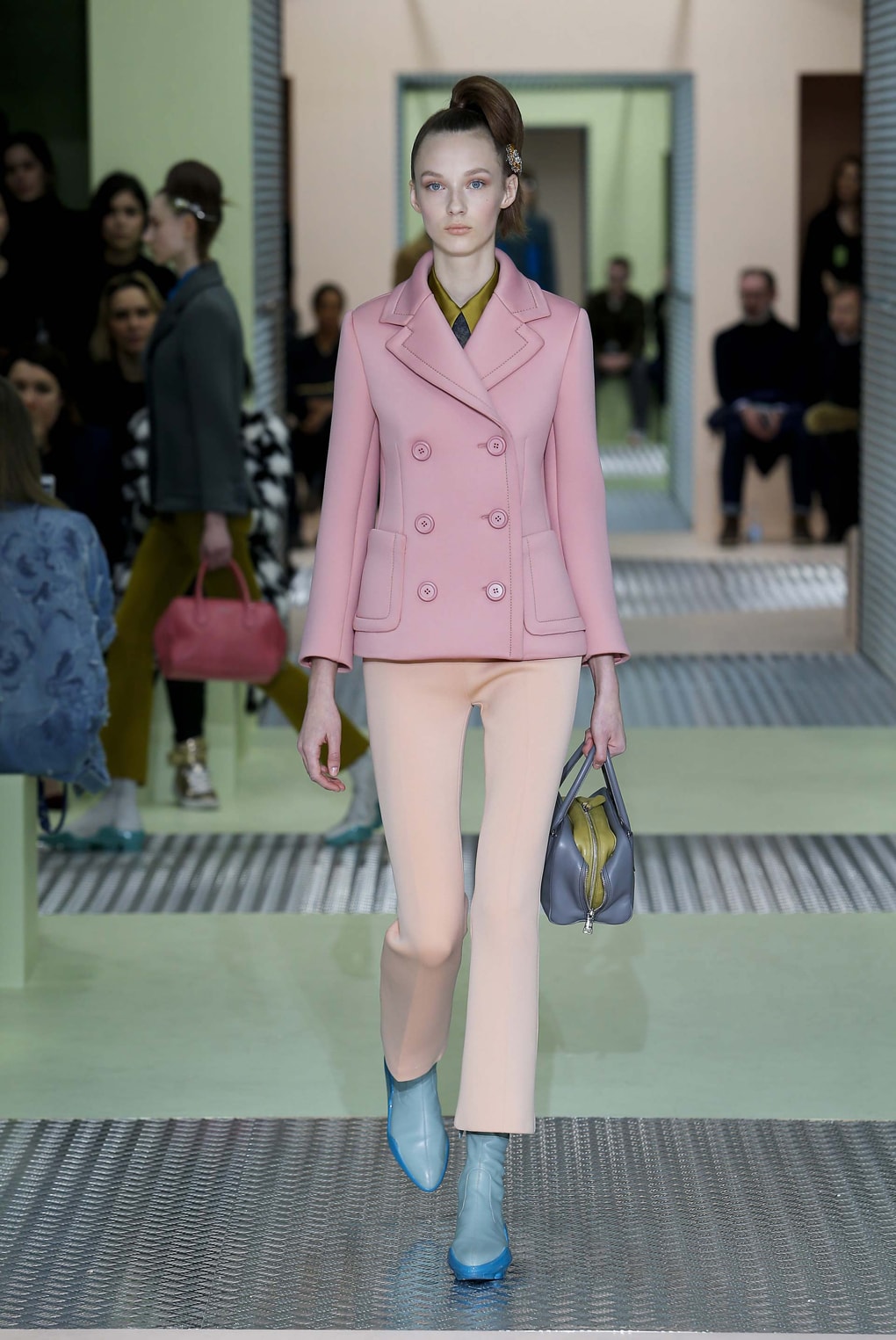 Look 2