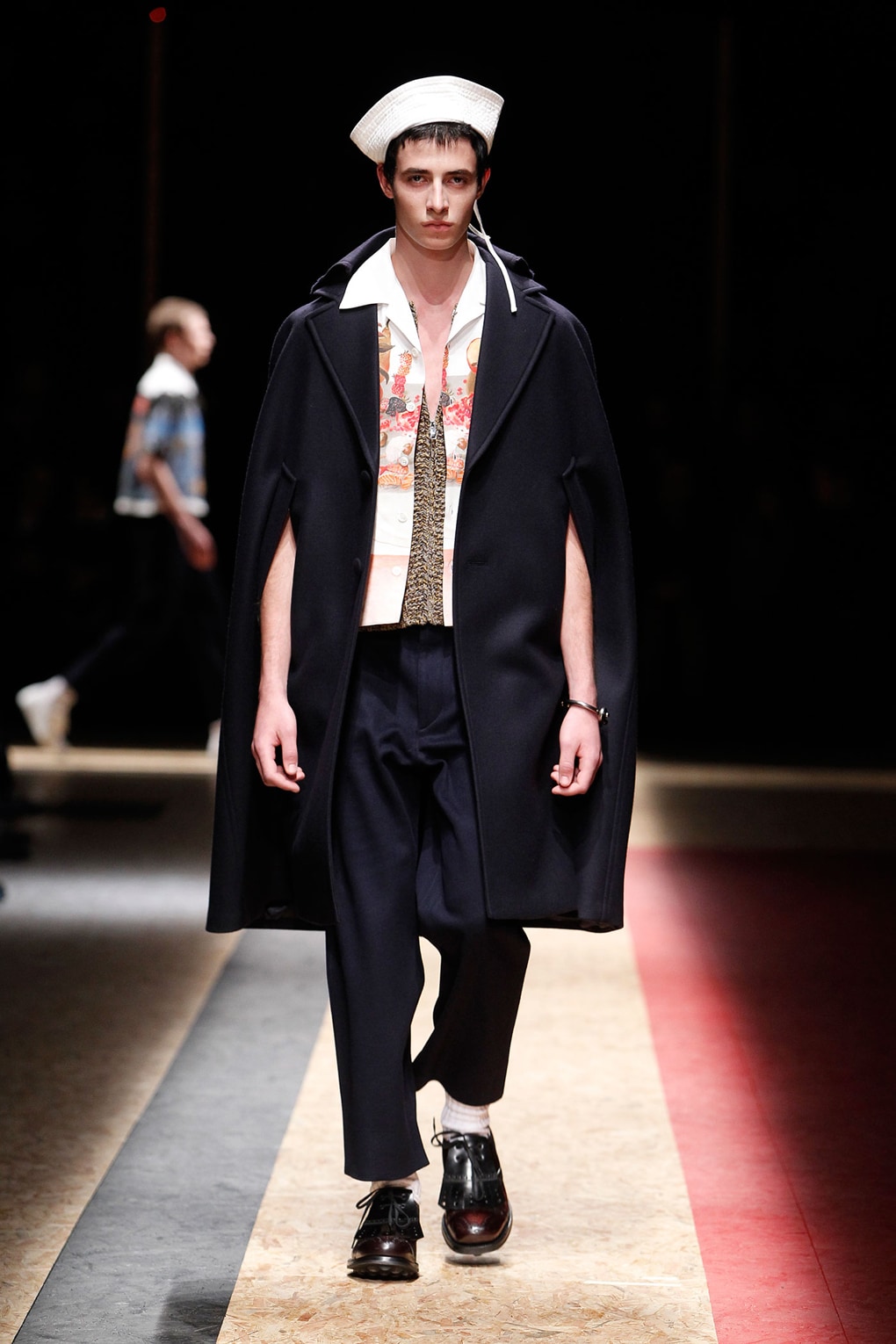 Look 3