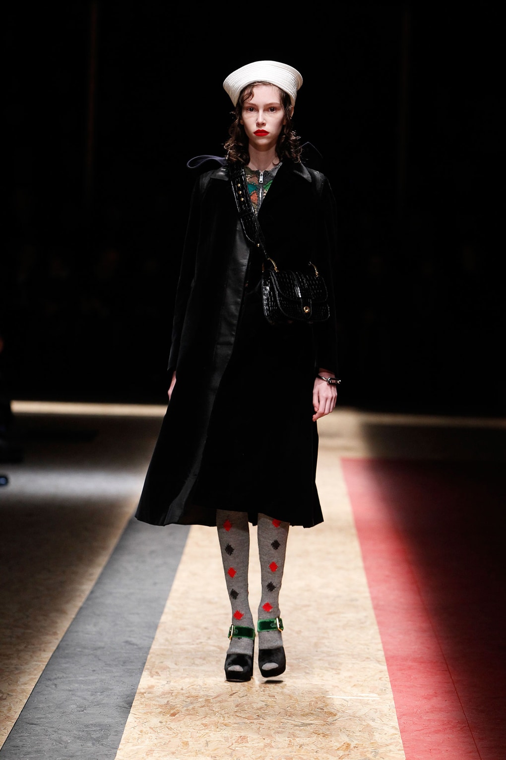 Look 7