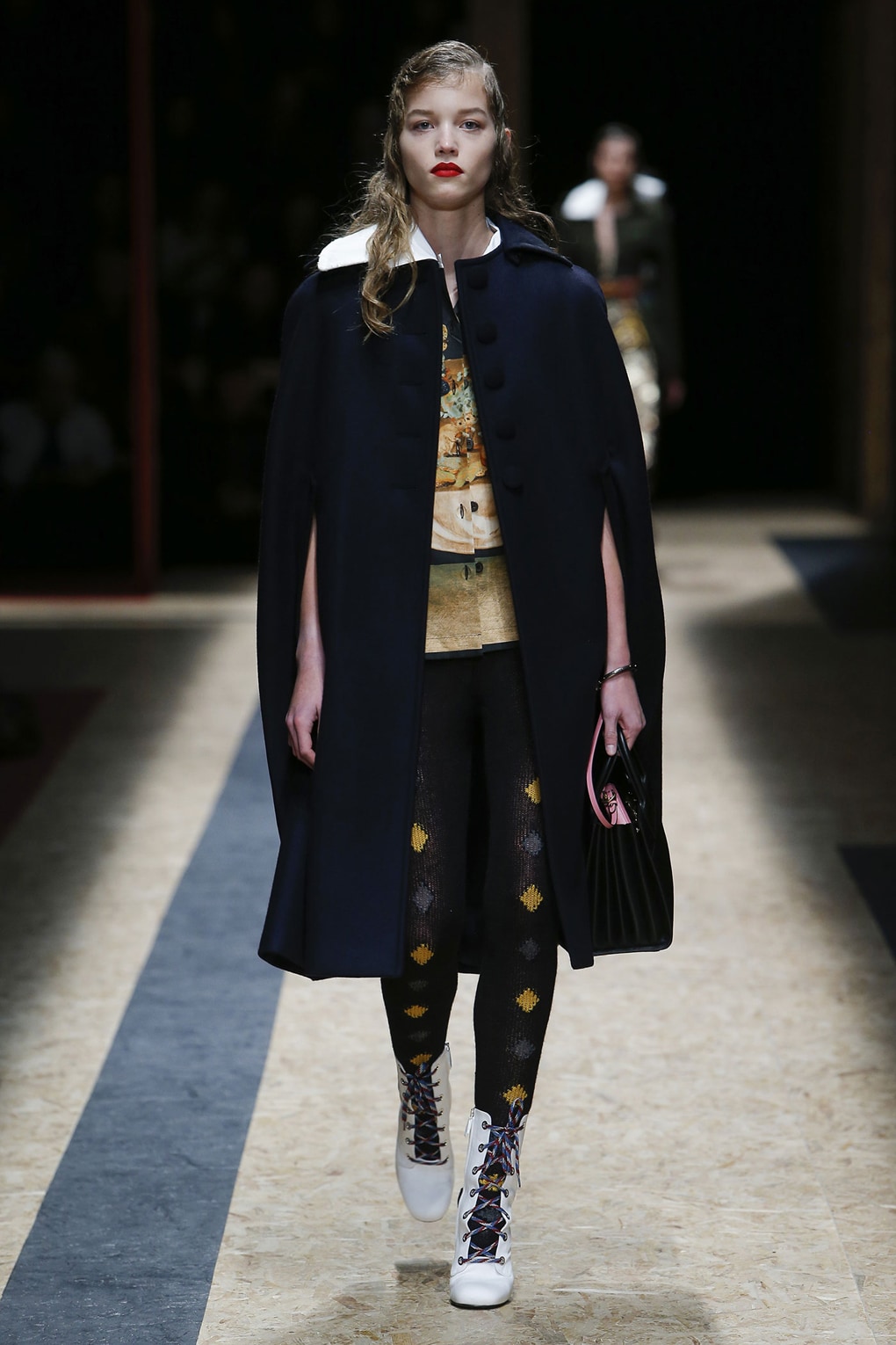 Look 4