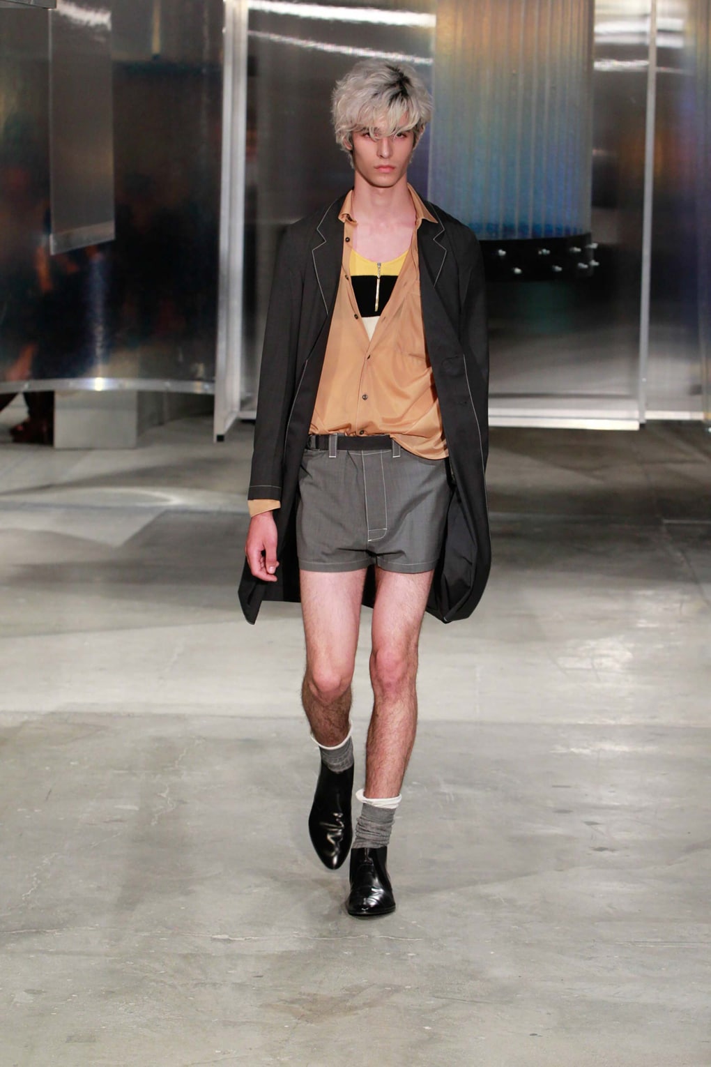 Look 5