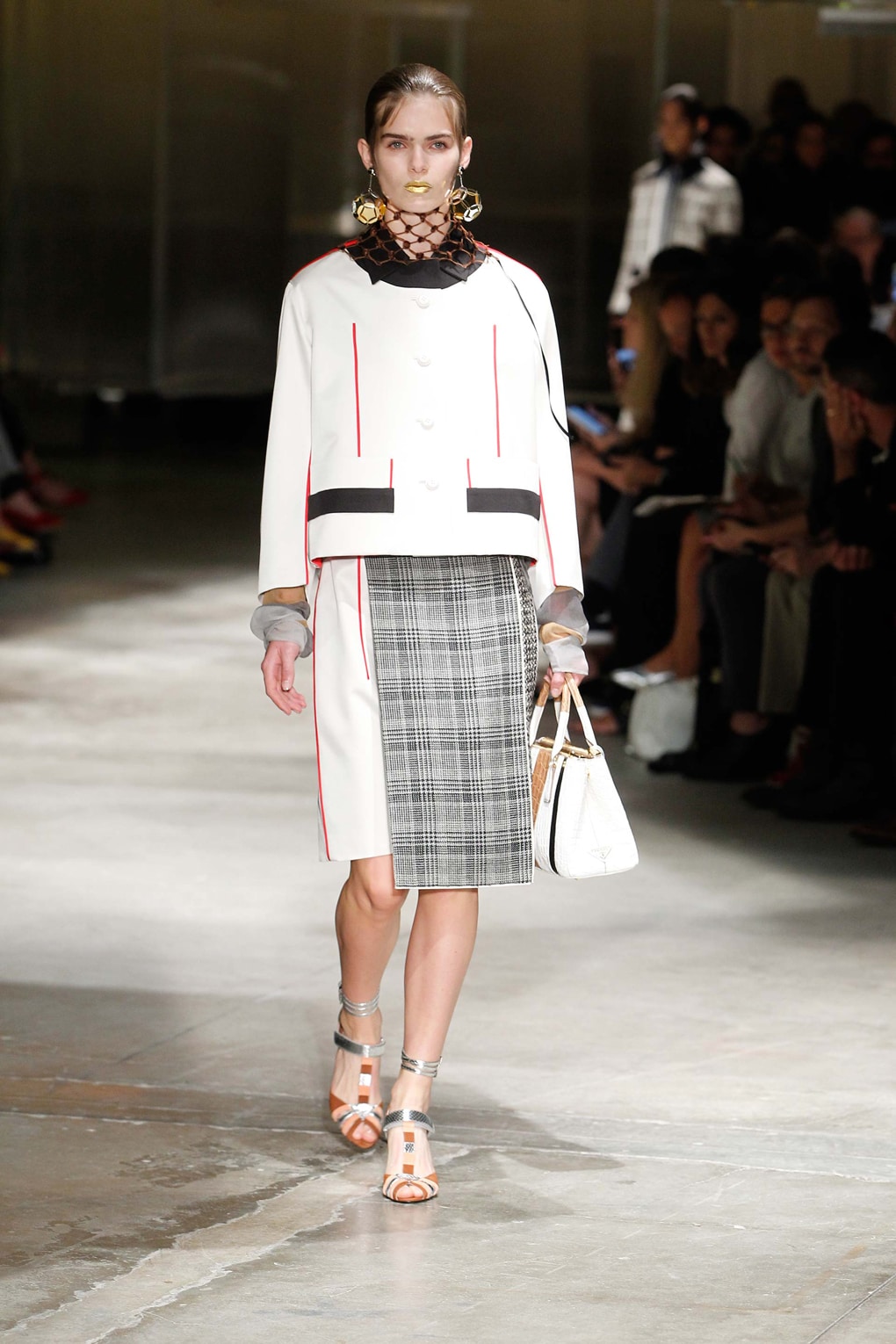 Look 4