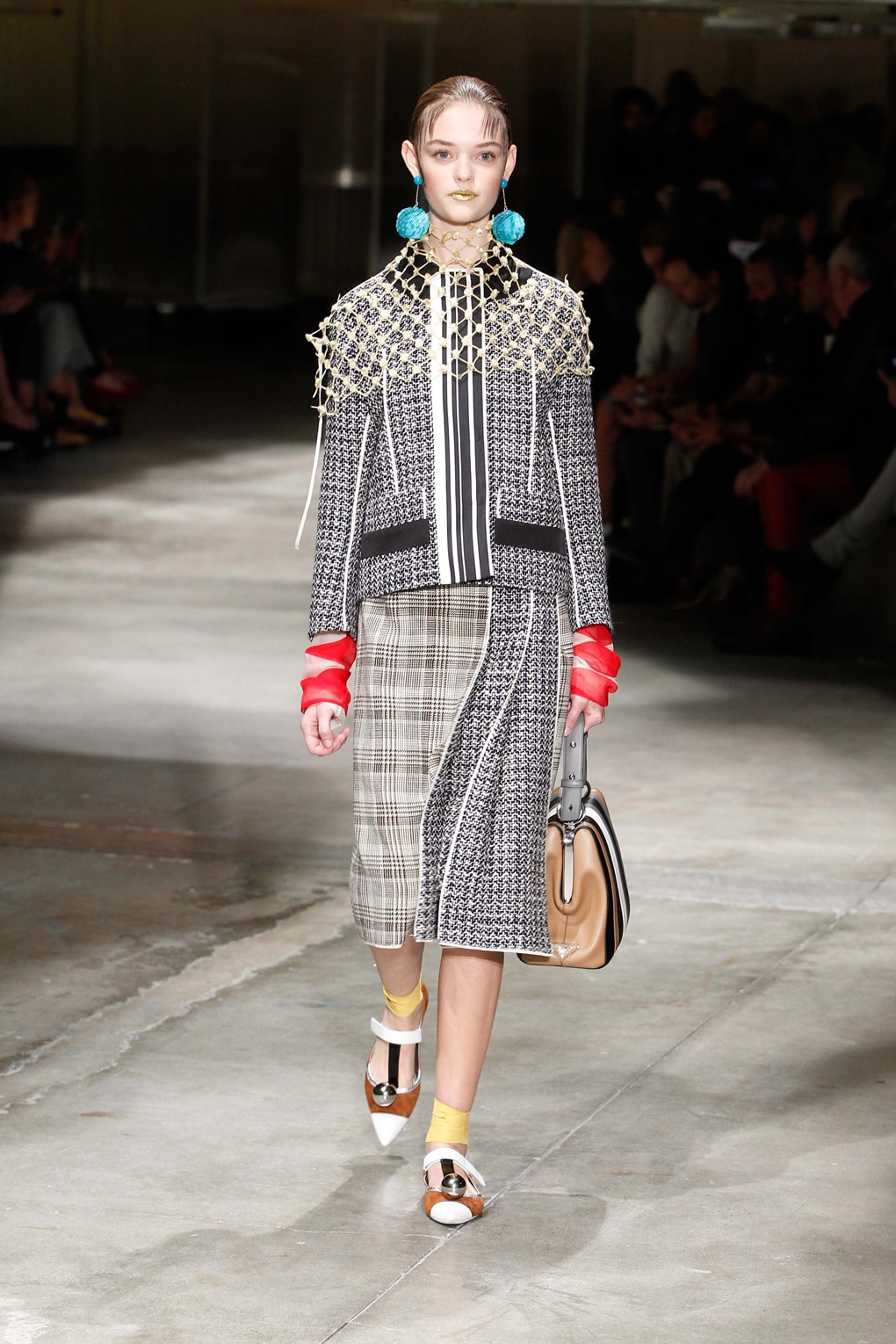 Look 7