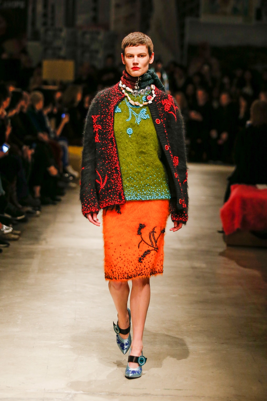 Look 8