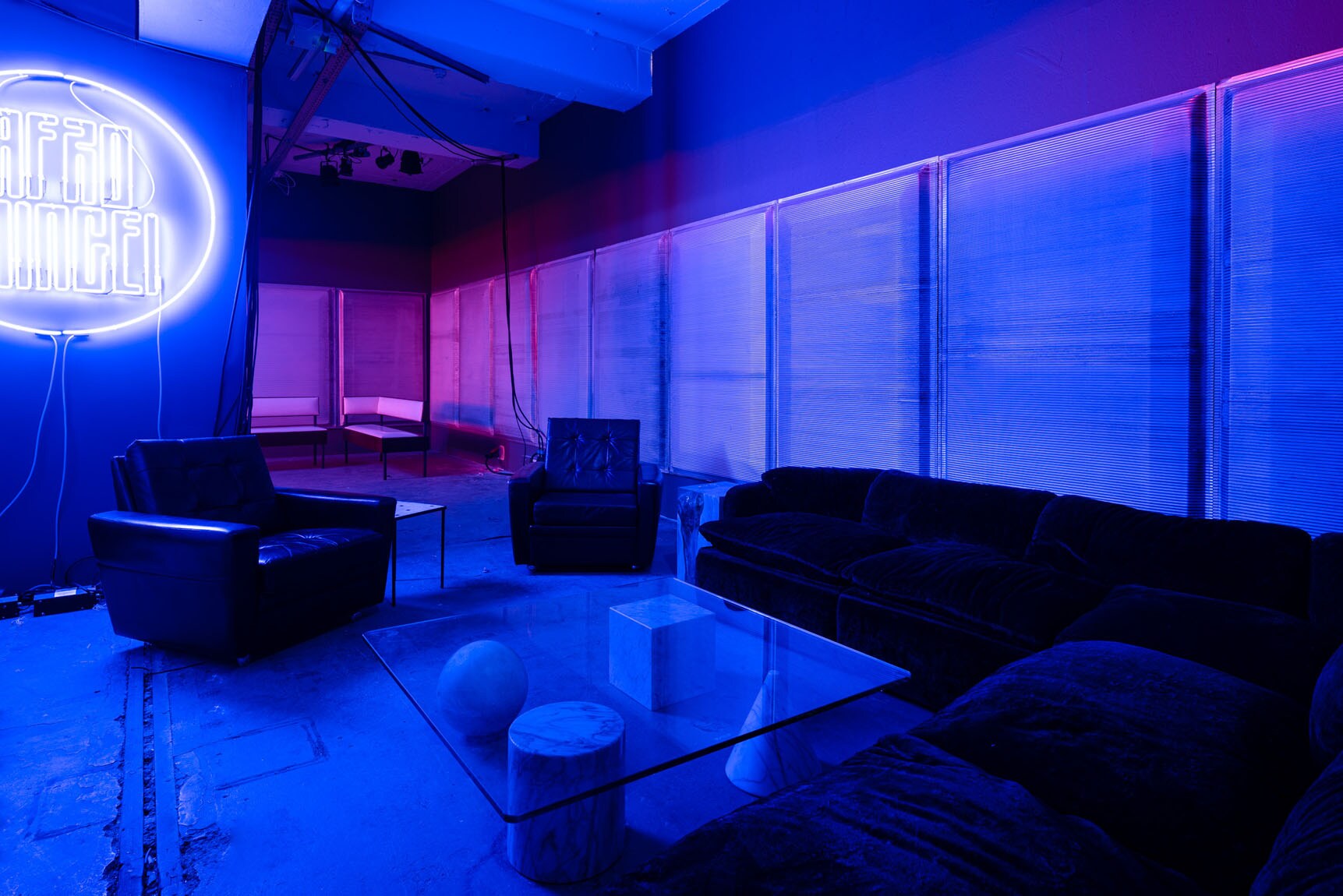 Prada Mode Location 001
