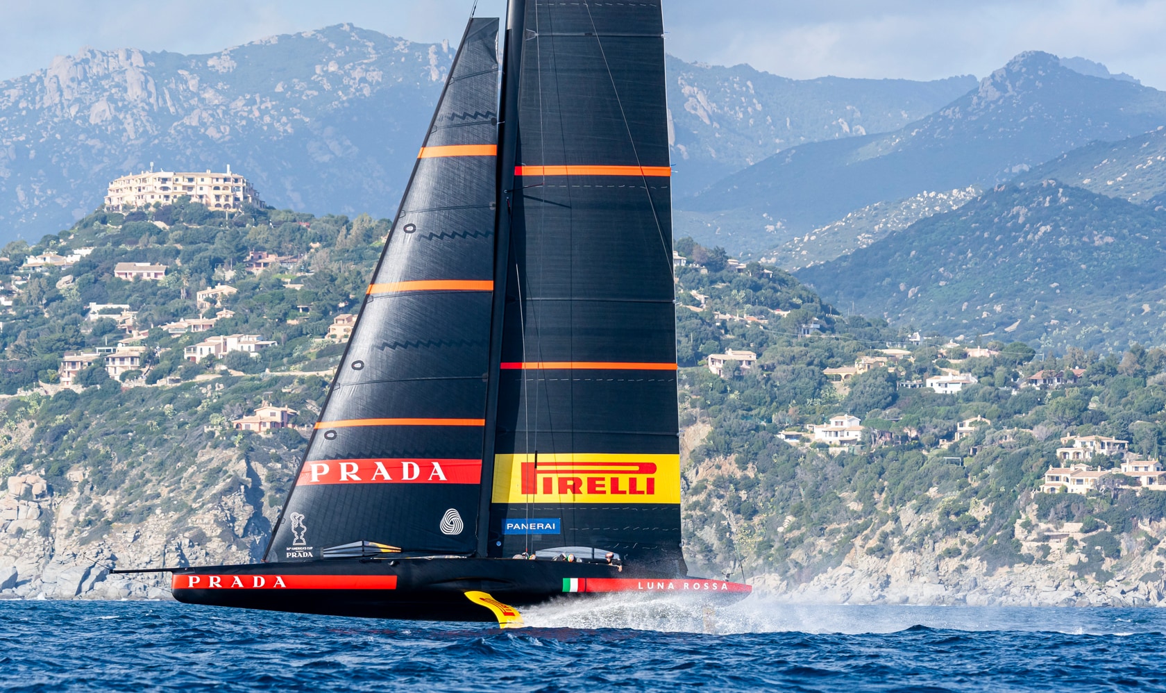 Prada Luna Rossa Prada Pirelli Team 006