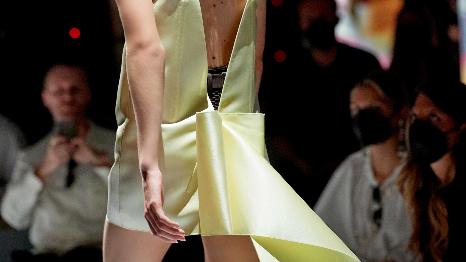 Details 25