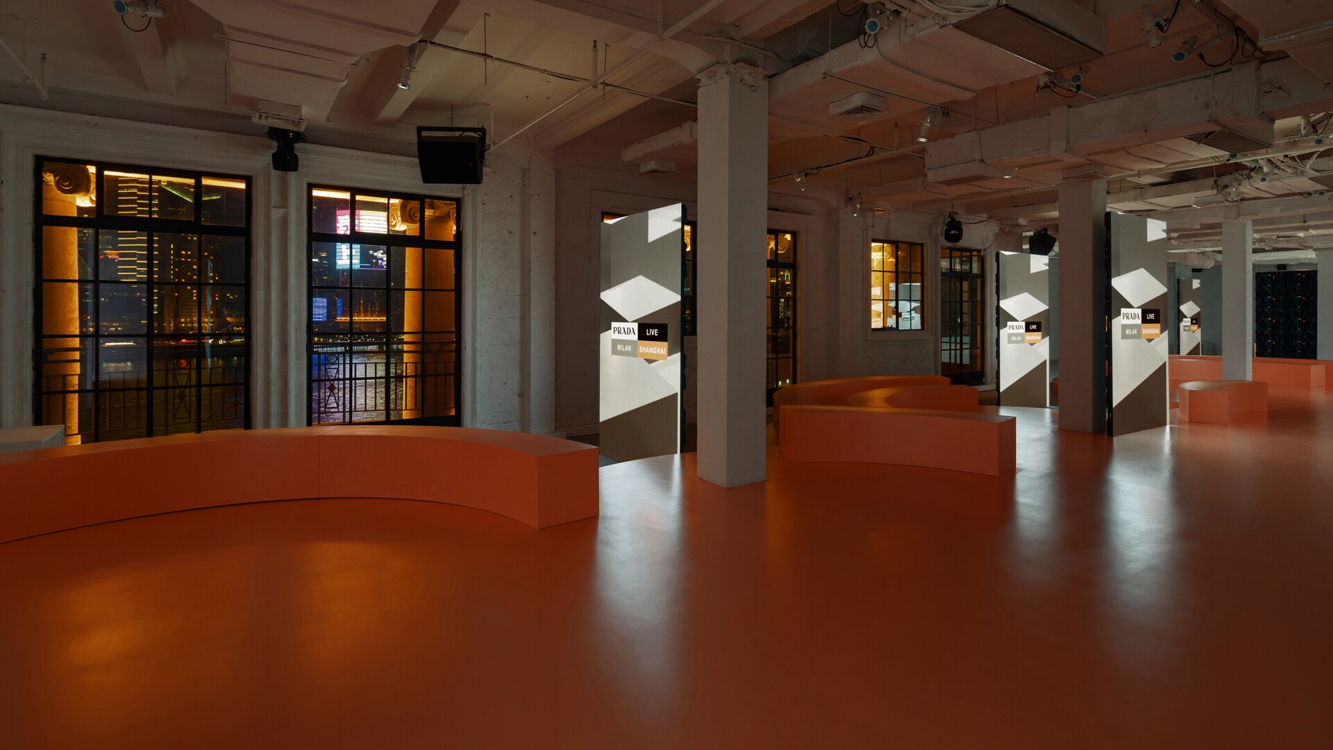 Showspace 01